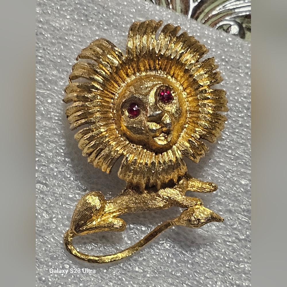 Gold Lion Brooch with Red Rubys Gem Eyes. Signed Mamselle Rare